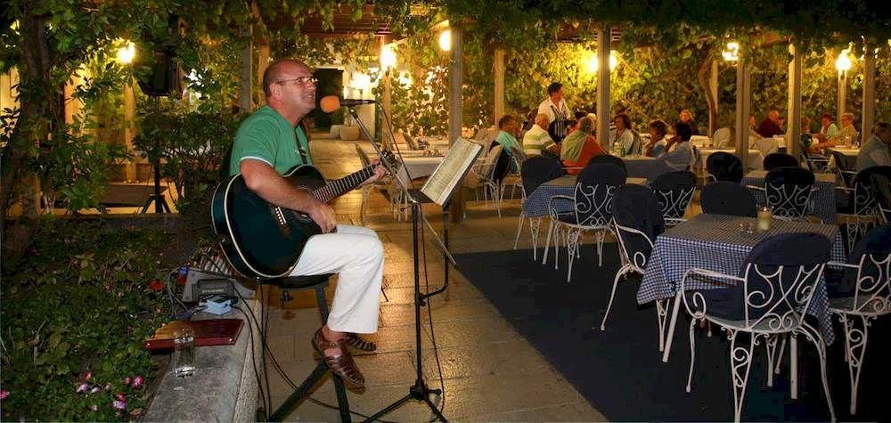 Hotel Slovenska Plaza Lux Budva Kültér fotó